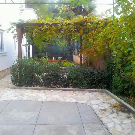 Apartment Nada Borik
